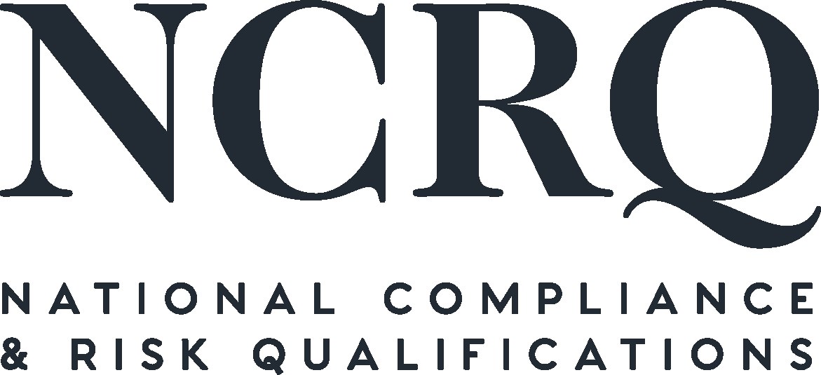Weißer Hintergrund mit zentrierter fetter schwarzer Schrift "National Compliance & Risk Qualifications" in einer modernen Schriftart, umrahmt von einem schmalen schwarzen Rand.