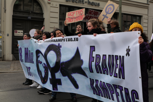 IHK: Ortsansässige Unternehmer kritisieren irreführende A1-Schilder